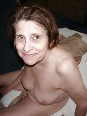 Older women present cunt xxx pics