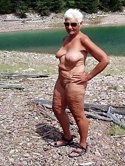 Oldies ladies exhibit сrack porn pics